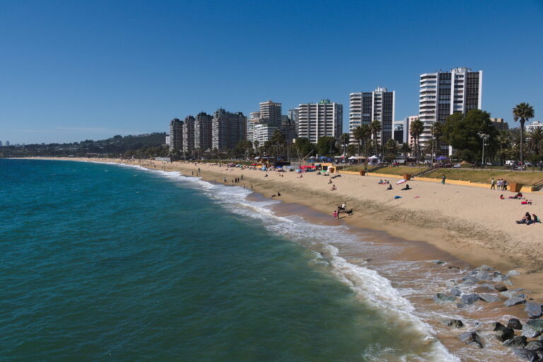 Beach in Viña del Mar, Chile