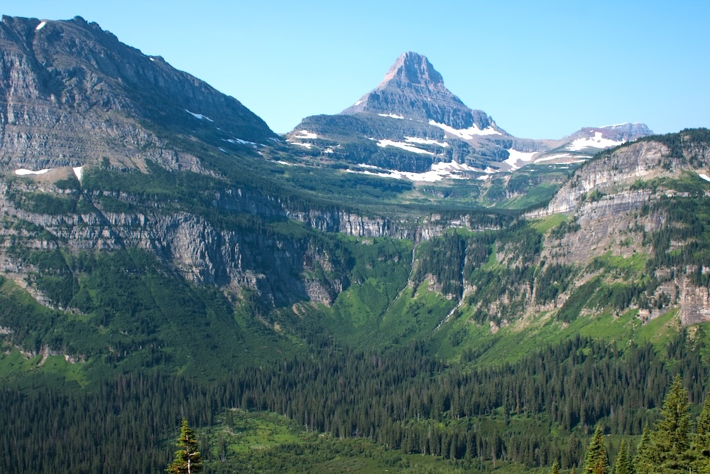 View along Going to the Sun Road