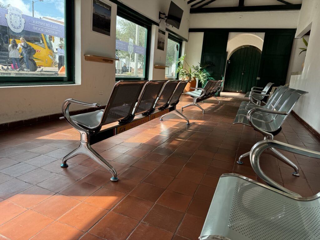 Waiting room at Villa de Leyva bus station