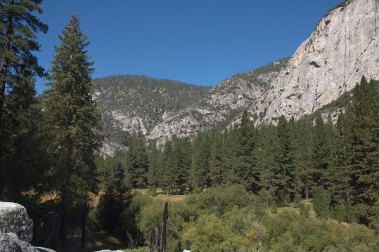 View from Zumwalt Meadows at Kings Canyon National Park