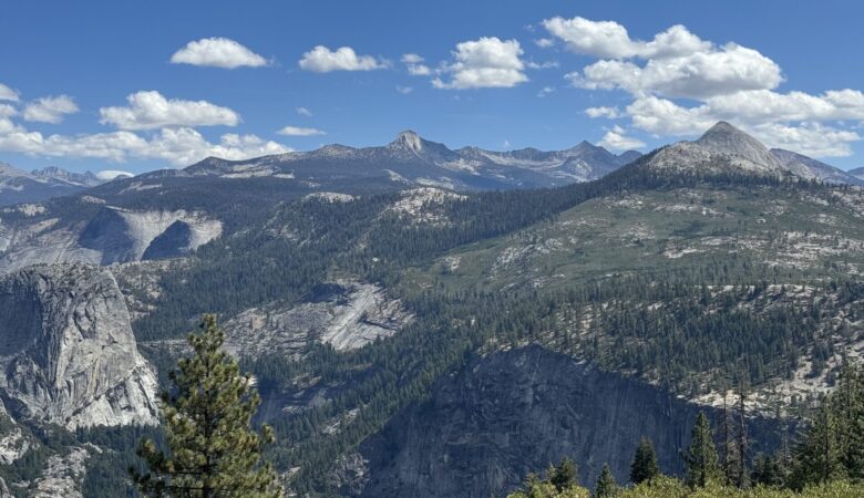 Glacier Point at Yosemite National Park