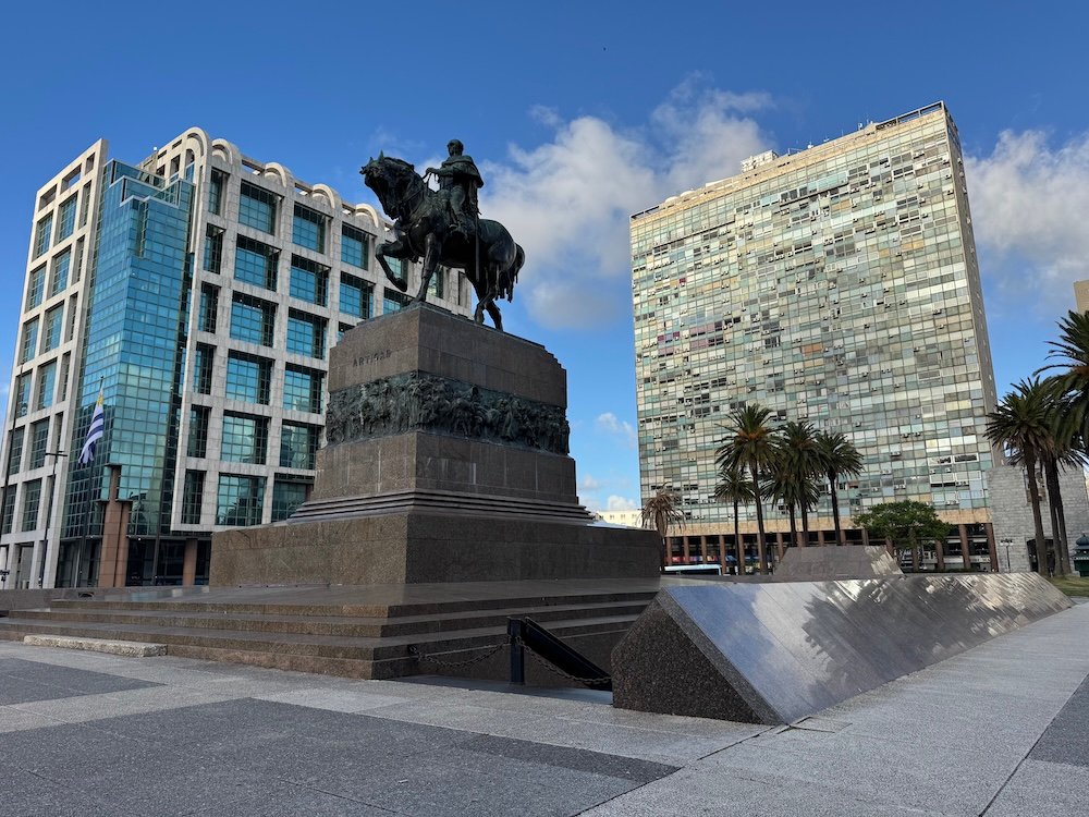 Statue of Artigas on a horse in Montevideo