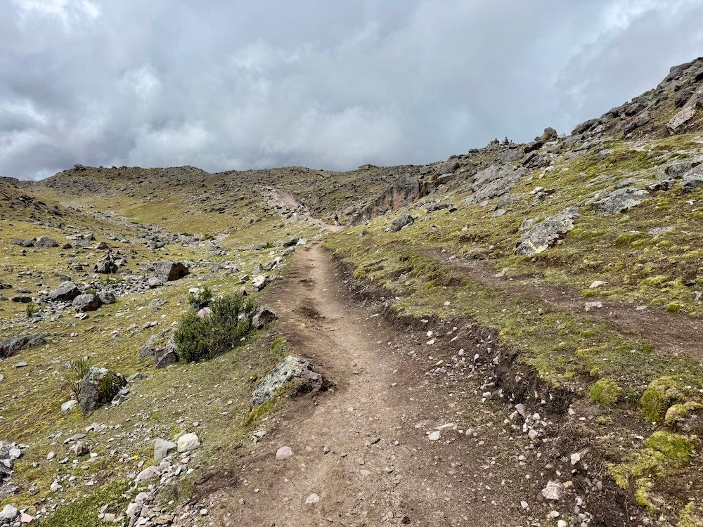 Trail to Ausangate 7 Lakes