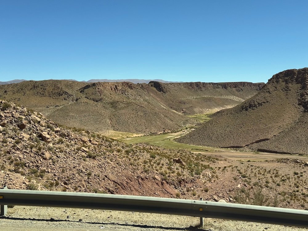 Brown mountains between Salta and San Pedro de Atacama